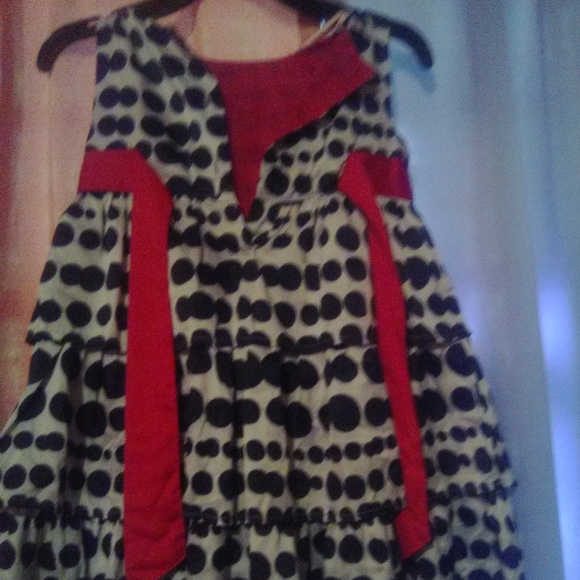 Children's dress - Picture 2 of 2